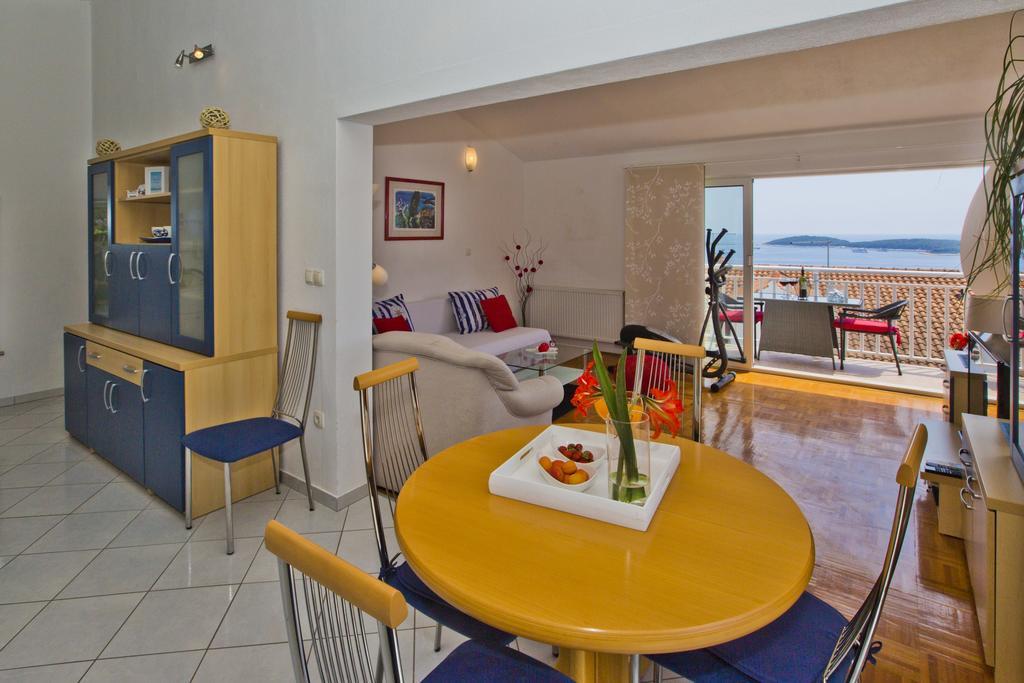 Apartments Roso - Zf Hvar Hvar Town Exterior foto